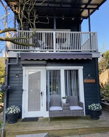 Tinyhouse Woody At The Water בית אירוח *