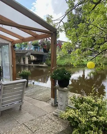 Tinyhouse Woody At The Water * Zaandam