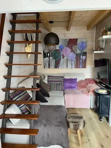 民宿 Tinyhouse Woody At The Water *