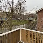 Tinyhouse Woody At The Water Zaandam