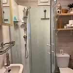 Tinyhouse Woody At The Water