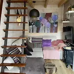 Homestay Tinyhouse Woody At The Water *